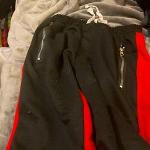 Medium joggers black/red